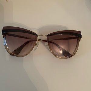 Brand new prada sunglasses
